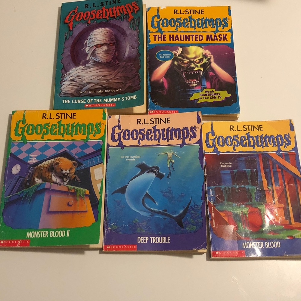 Goosebumps Books by R.L. Stine - Lot of 5